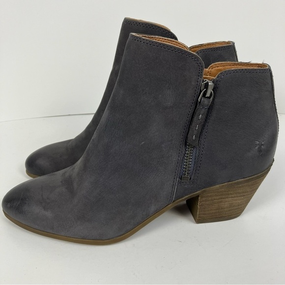 FRYE Judith Double Zip Stacked Heel Almond Toe Ankle Boots Grey Blue Sz 8.5 - Picture 1 of 16